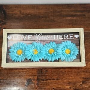 Floral Wall Art with Blue Daisies